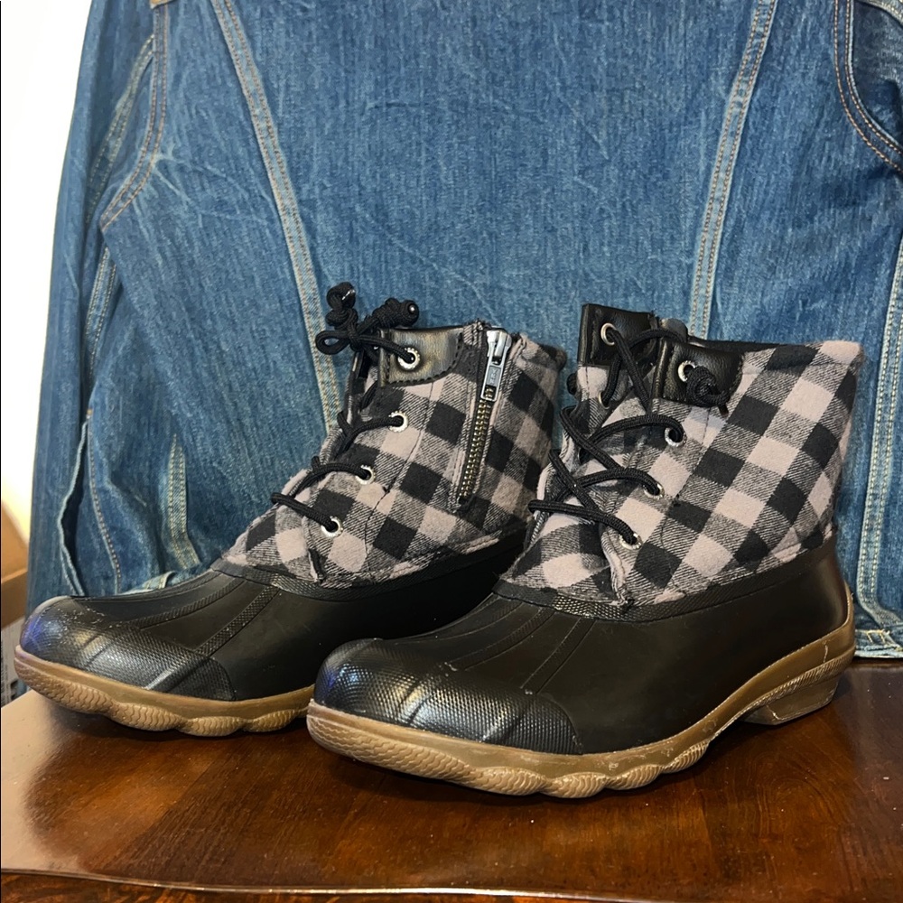 Sperry Black and Gray Women's Duck Boots